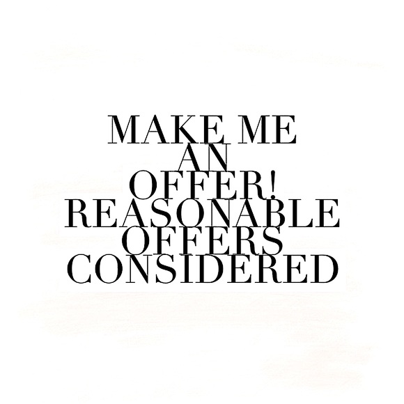 Hi Poshers! Make me an offer! ✨ - Picture 6 of 12